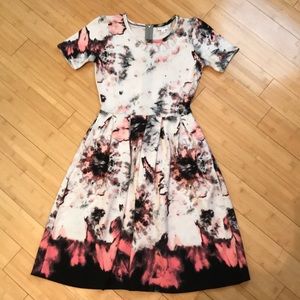 Lularoe M Tie Dye Amelia Dress